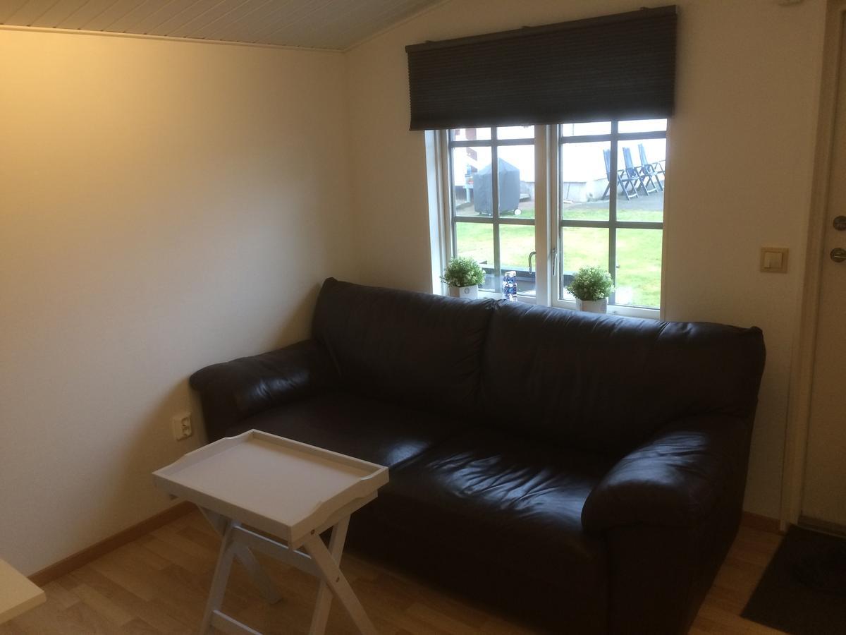 Lodge Lillstugan Falkoepingsvaegen *